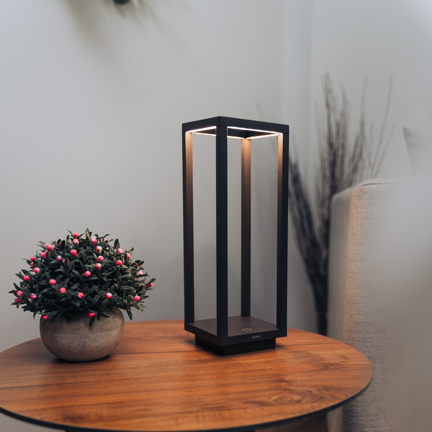 Home Pro Cordless In/Out Table Lantern